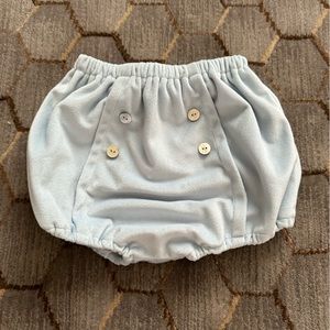 Siola velvet effect short